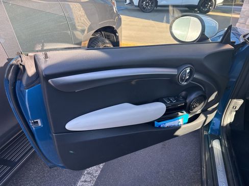 Used 2024 MINI Cooper S image 4