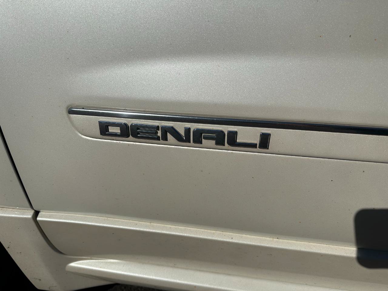 Used 2015 GMC Acadia Denali AWD/4WD image 24