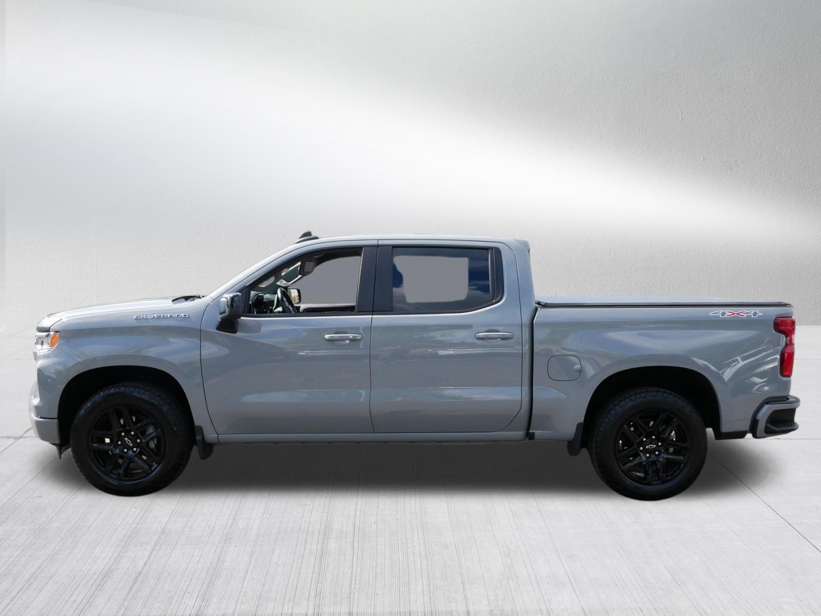 Used 2024 Chevrolet Silverado 1500 RST w/ Protection Package AWD/4WD image 4