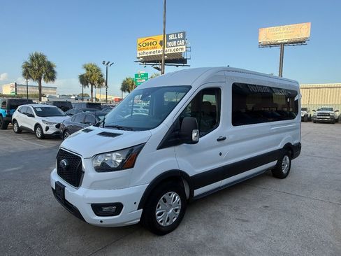 Used 2024 Ford Transit 350 XLT RWD image 7