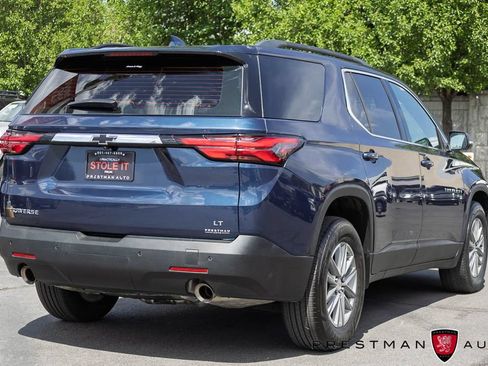Used 2022 Chevrolet Traverse LT FWD image 17