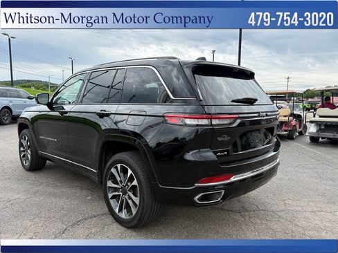 Used 2023 Jeep Grand Cherokee Overland w/ Luxury Tech Group IV AWD/4WD image 7