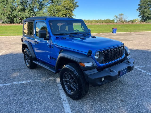Used 2025 Jeep Wrangler Sport AWD/4WD 360° Tour