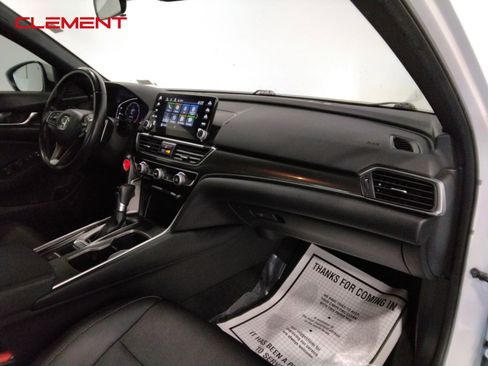 Used 2020 Honda Accord Sport image 34