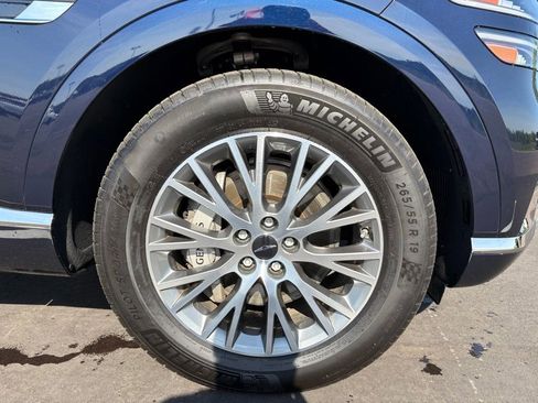 Used 2025 Genesis GV80 2.5T Standard AWD/4WD image 10