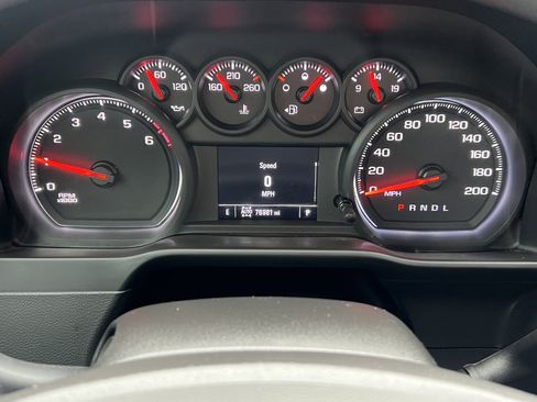 Used 2020 Chevrolet Silverado 1500 Custom w/ Custom 2.7L Value Package image 27