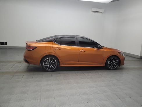 Used 2024 Nissan Sentra SR FWD image 10