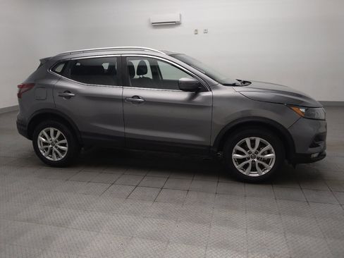 Used 2021 Nissan Rogue Sport SV FWD image 11