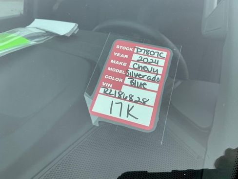 Used 2024 Chevrolet Silverado 1500 RST image 38