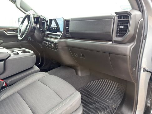 Used 2025 Chevrolet Silverado 1500 LT AWD/4WD image 41