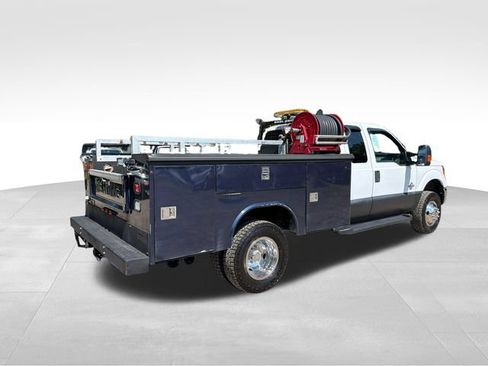 Used 2016 Ford F350 XLT w/ Snow Plow Prep Package AWD/4WD image 3