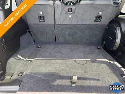 Used 2024 Jeep Wrangler Unlimited Rubicon w/ Capability Package AWD/4WD image 13