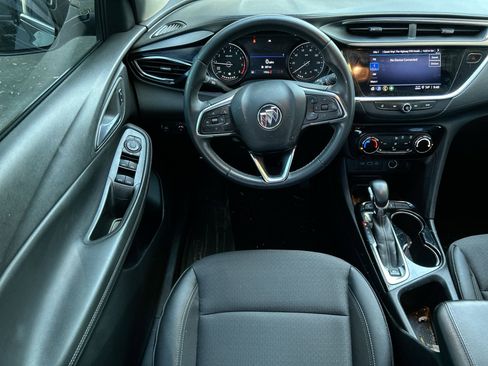 Used 2022 Buick Encore GX Preferred w/ Cold Weather Comfort Package image 17