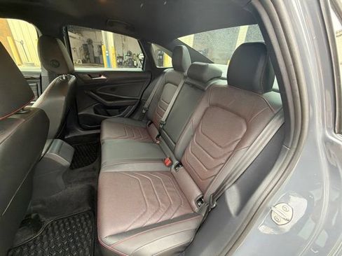 Used 2024 Volkswagen Jetta GLI Autobahn FWD image 13