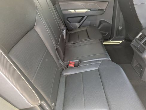 Used 2021 Volkswagen Atlas Cross Sport SE FWD image 12
