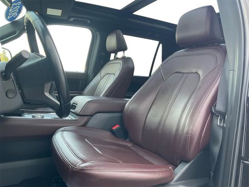 Used 2023 Ford Expedition Max Limited image 28