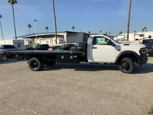New 2025 RAM 5500 Tradesman AWD/4WD image 4