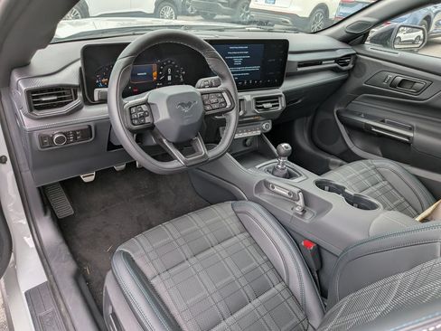 New 2026 Ford Mustang GT Premium w/ GT Performance Package RWD image 13
