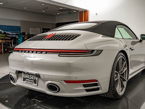 Used 2024 Porsche 911 Carrera S RWD image 22