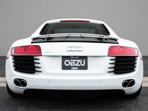 Used 2012 Audi R8 V8 AWD/4WD image 24