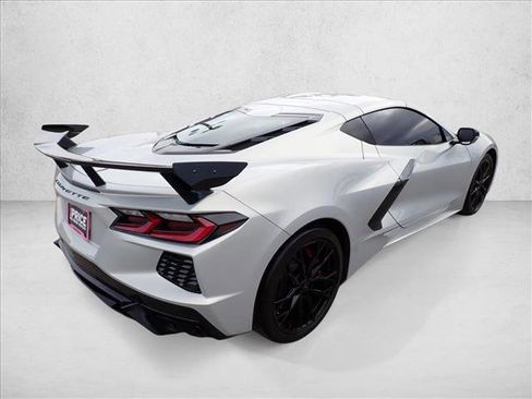 Used 2023 Chevrolet Corvette Stingray Coupe w/ Z51 Performance Package image 4