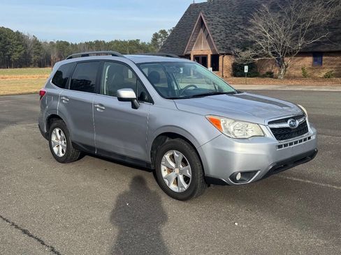 Used 2014 Subaru Forester 2.5i Limited w/ Popular Package #2 image 2