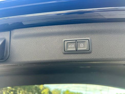 Used 2022 Audi Q3 2.0T Premium Plus w/ Premium Plus Package image 45