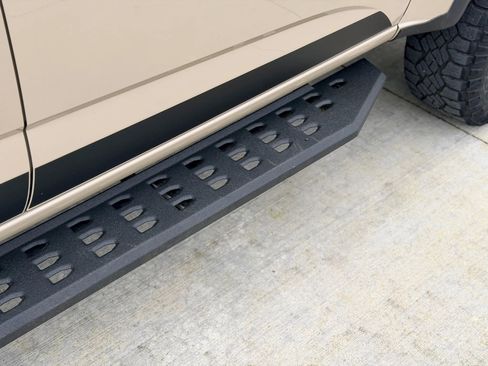 Used 2022 Chevrolet Colorado ZR2 image 34