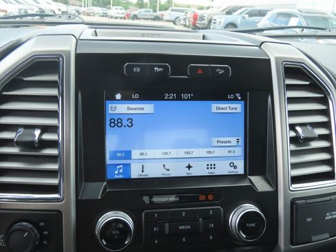 Used 2017 Ford F250 Platinum AWD/4WD image 31