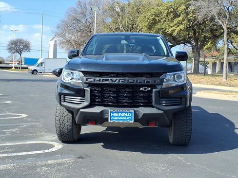 Used 2022 Chevrolet Colorado ZR2 image 2