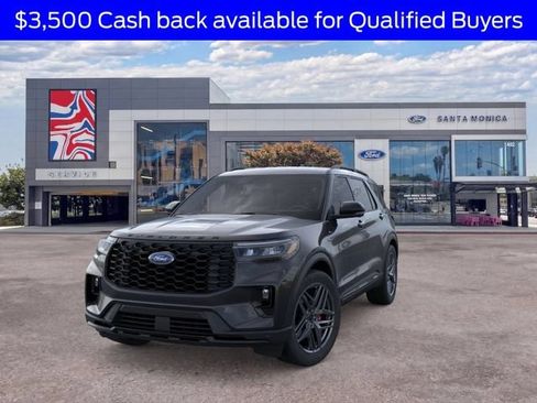 New 2026 Ford Explorer ST-Line w/ ST-Line Street Pack RWD image 2
