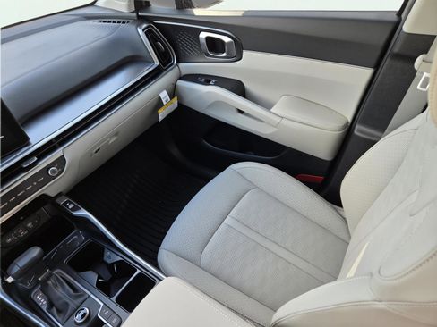 New 2026 Kia Sorento S image 22