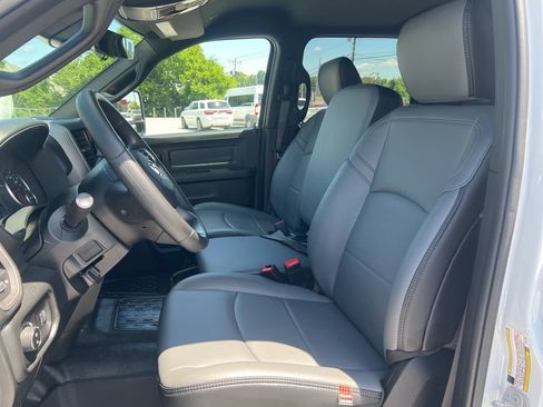 New 2026 RAM 5500 Tradesman AWD/4WD image 27