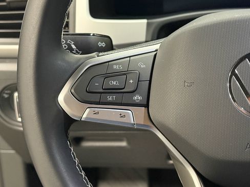 Used 2023 Volkswagen Atlas Cross Sport SE image 14