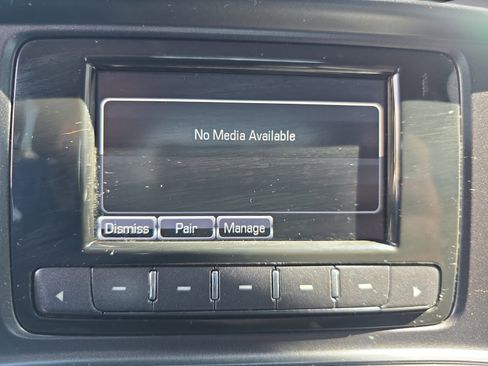 Used 2014 Chevrolet Silverado 1500 LT AWD/4WD image 28