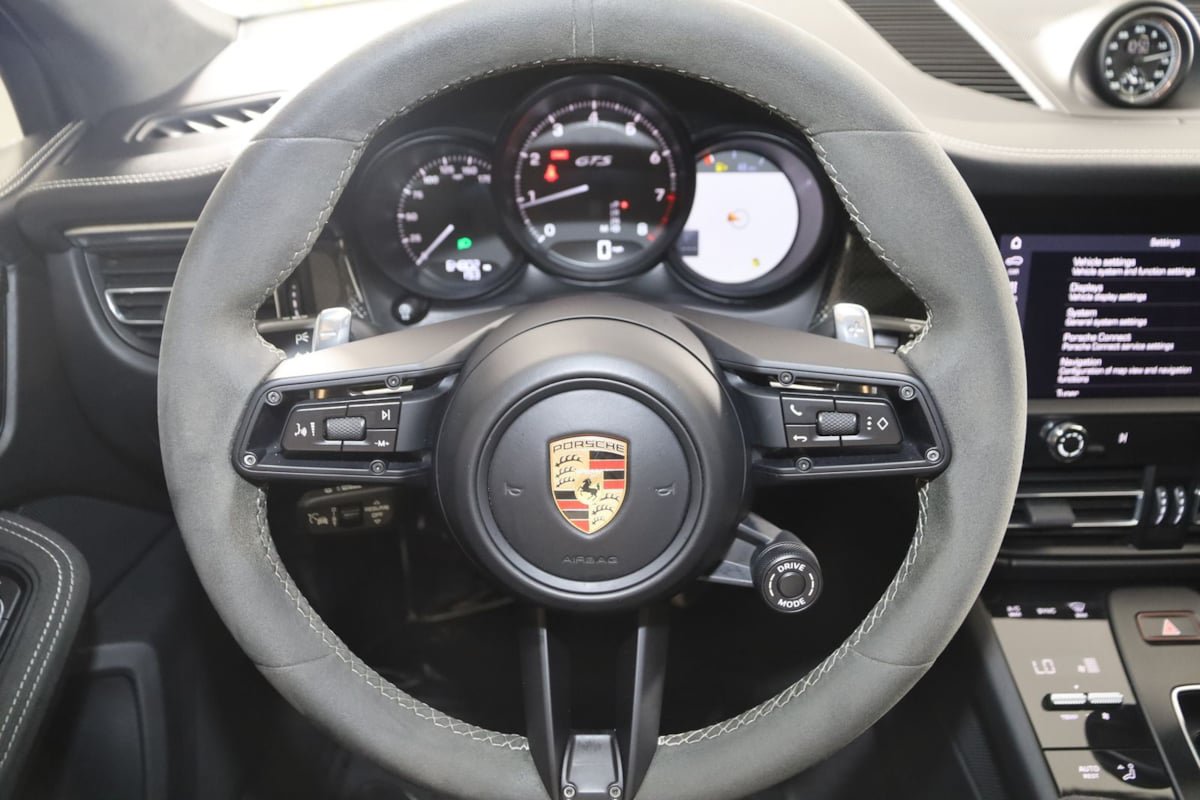 Used 2023 Porsche Macan GTS w/ GTS Sport Package AWD/4WD image 50