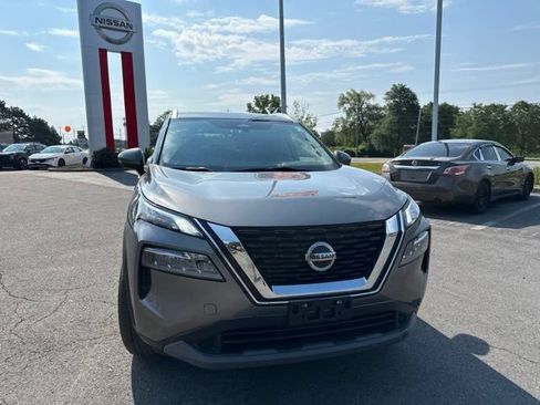 Used 2021 Nissan Rogue SV w/ Premium Package AWD/4WD image 10