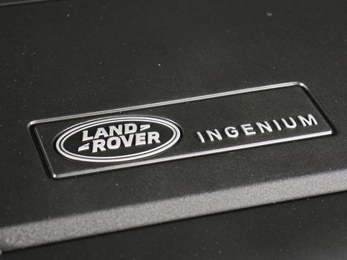 Used 2023 Land Rover Defender 110 S image 24