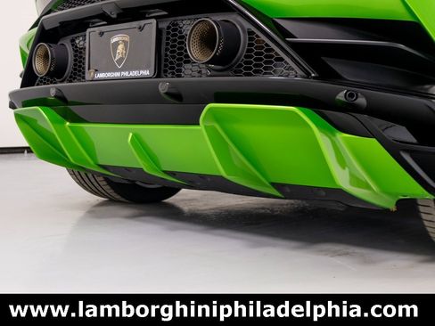 Used 2021 Lamborghini Huracan EVO image 50