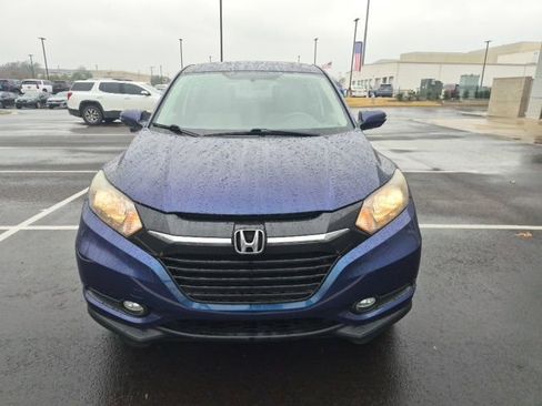 Used 2016 Honda HR-V EX image 2