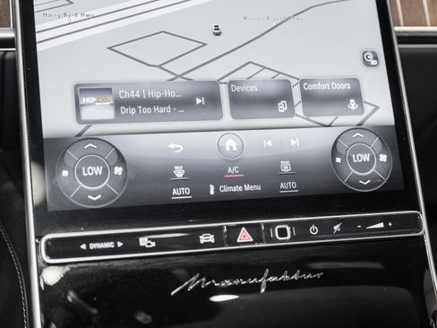 Used 2023 Mercedes-Benz Maybach S 680 4MATIC image 43