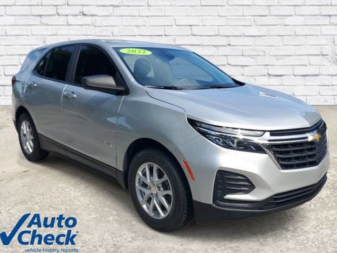 Used 2022 Chevrolet Equinox LS w/ LS Convenience Package FWD image 5