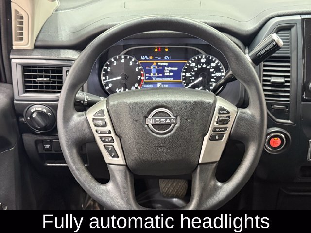 Used 2023 Nissan Titan SV RWD image 8