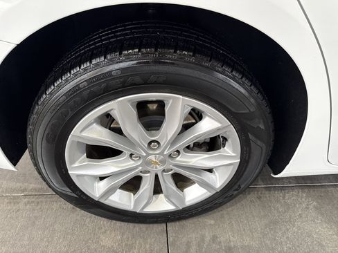 Used 2024 Chevrolet Malibu LT image 20