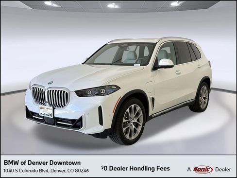 New 2026 BMW X5 xDrive50e w/ Premium Package AWD/4WD image 1