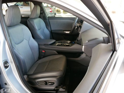 Used 2026 Lexus RZ 350e 2WD image 8