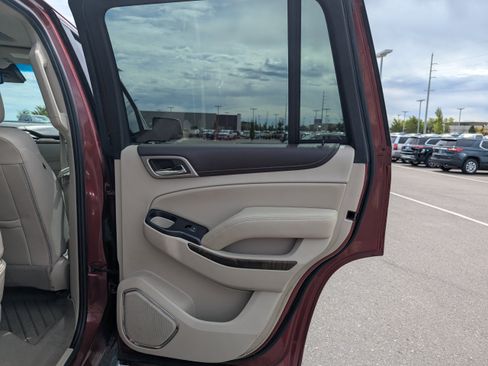 Used 2018 GMC Yukon Denali w/ Denali Ultimate Package AWD/4WD image 42