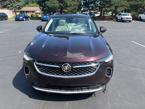 Used 2023 Buick Envision Avenir AWD/4WD image 3