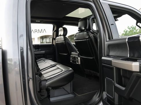 Used 2021 Ford F250 Platinum w/ FX4 Off-Road Package image 46