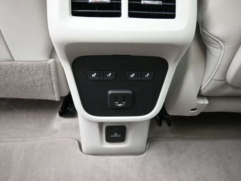 Used 2022 GMC Terrain Denali w/ Denali Premium Package image 23